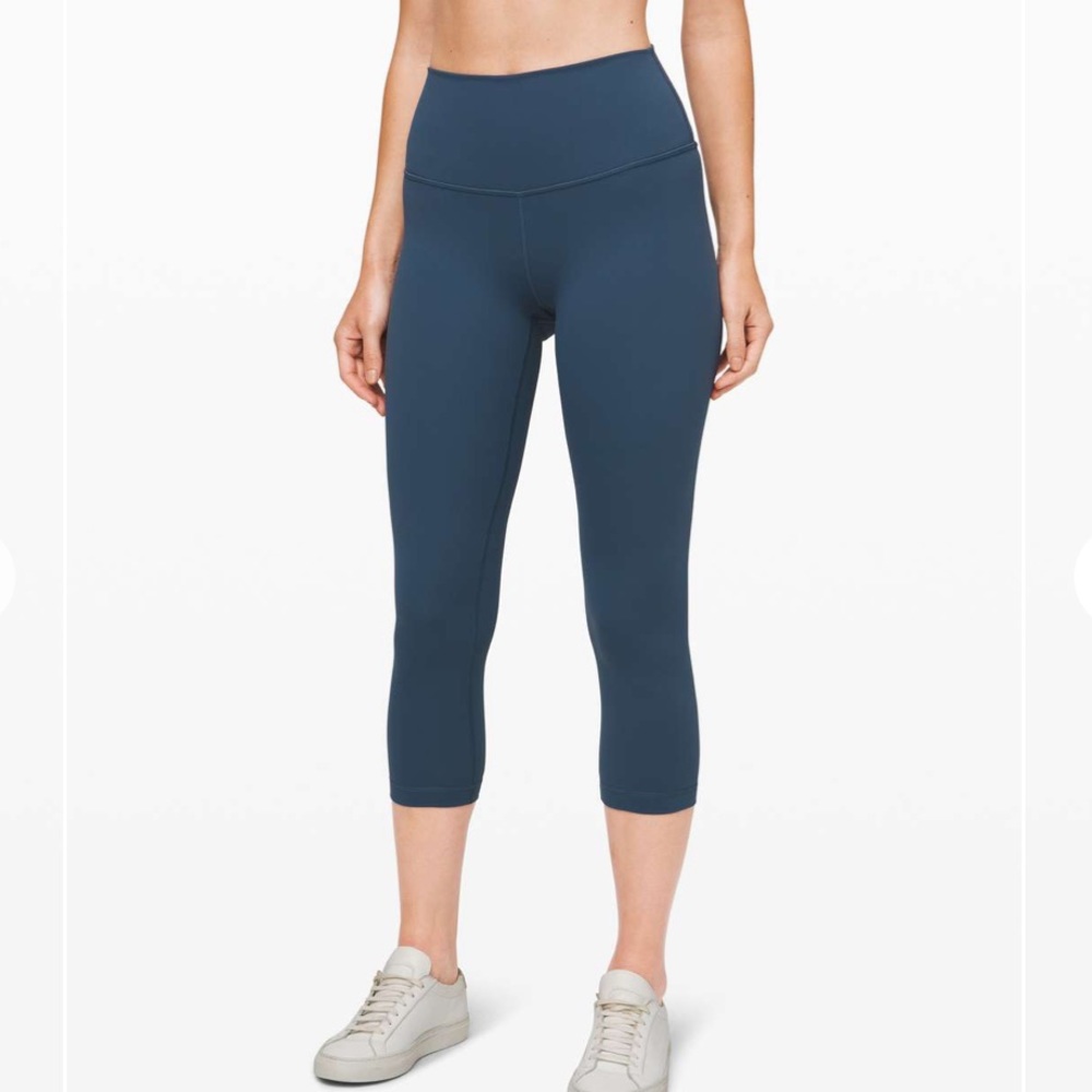 Lululemon Wunder Under Crop HR 21"  flux Code Blue
